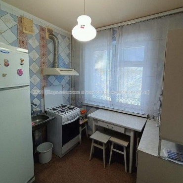 Продам квартиру, Ньютона ул. , 2  ком., 47 м², косметический ремонт 