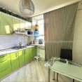 Продам квартиру, Конституции площ. , 2 кім., 57 м², капитальный ремонт 