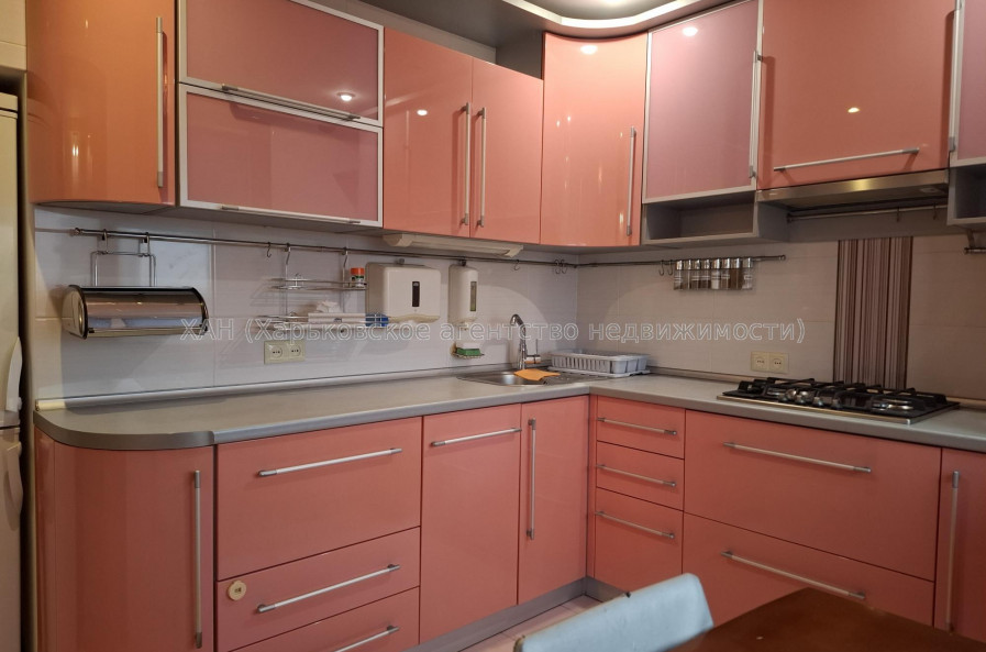 Сдам квартиру, Фесенковский въезд , 3  ком., 65.70 м², капитальный ремонт 