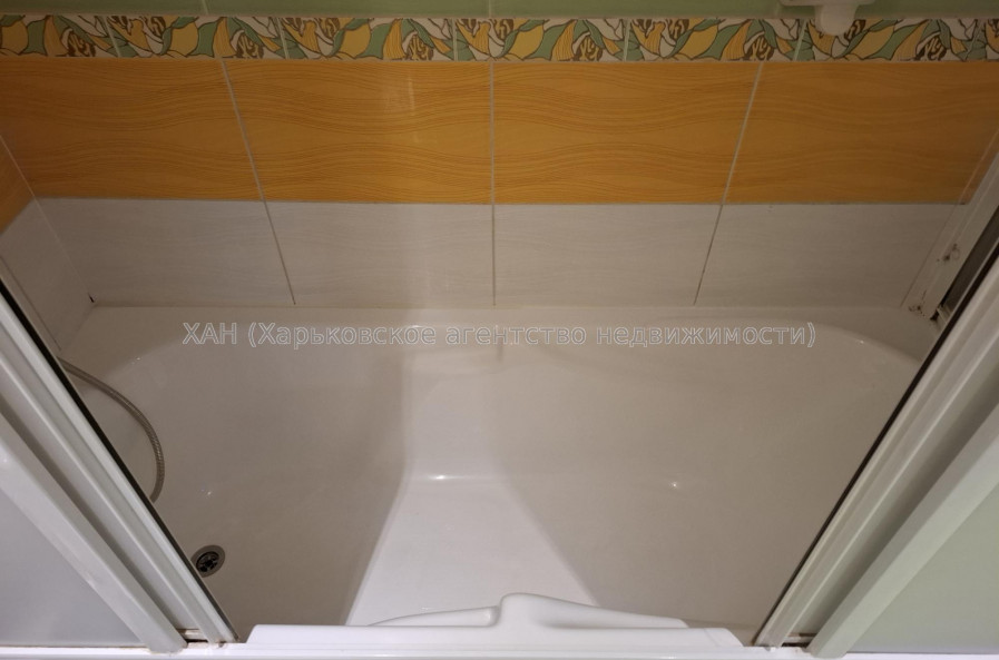 Сдам квартиру, Фесенковский въезд , 3  ком., 65.70 м², капитальный ремонт 