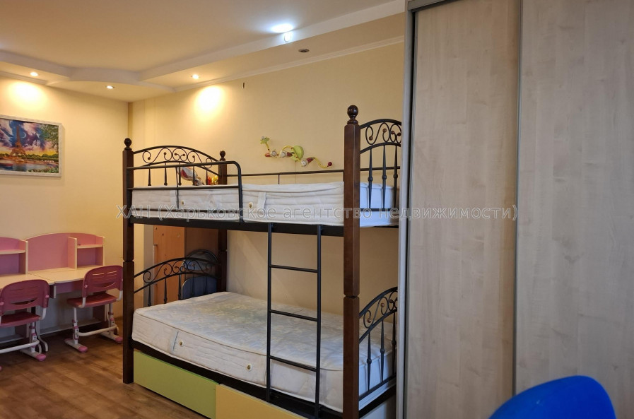 Сдам квартиру, Фесенковский въезд , 3  ком., 65.70 м², капитальный ремонт 