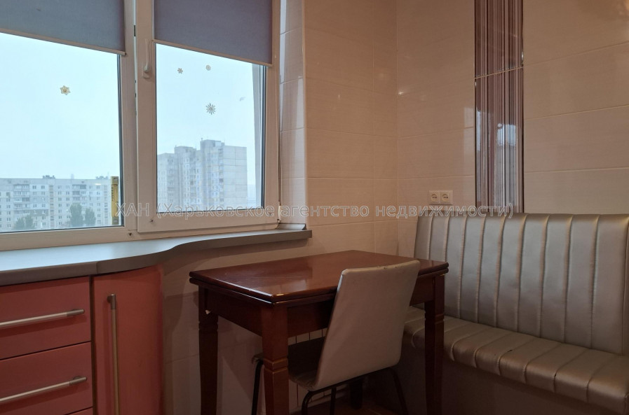 Сдам квартиру, Фесенковский въезд , 3  ком., 65.70 м², капитальный ремонт 