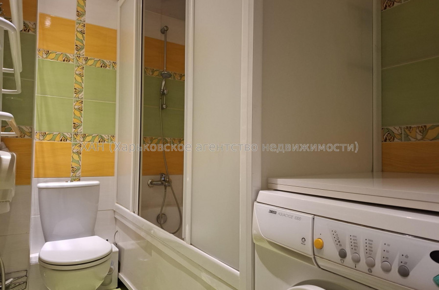 Сдам квартиру, Фесенковский въезд , 3  ком., 65.70 м², капитальный ремонт 