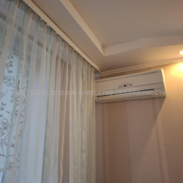 Сдам квартиру, Фесенковский въезд , 3  ком., 65.70 м², капитальный ремонт 