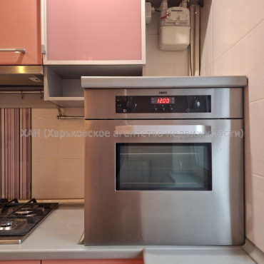 Сдам квартиру, Фесенковский въезд , 3  ком., 65.70 м², капитальный ремонт 