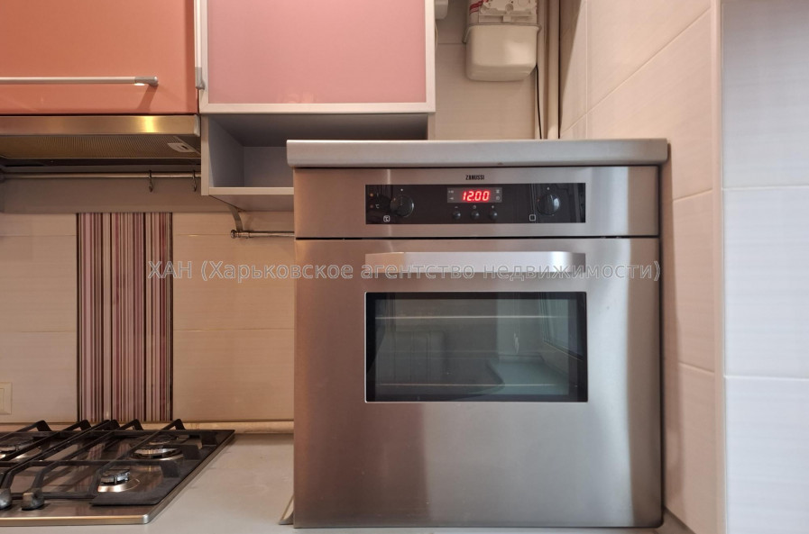 Сдам квартиру, Фесенковский въезд , 3  ком., 65.70 м², капитальный ремонт 