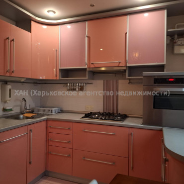 Сдам квартиру, Фесенковский въезд , 3  ком., 65.70 м², капитальный ремонт 