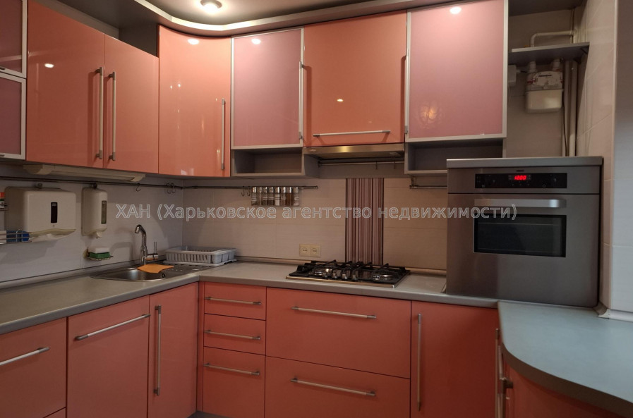Сдам квартиру, Фесенковский въезд , 3  ком., 65.70 м², капитальный ремонт 
