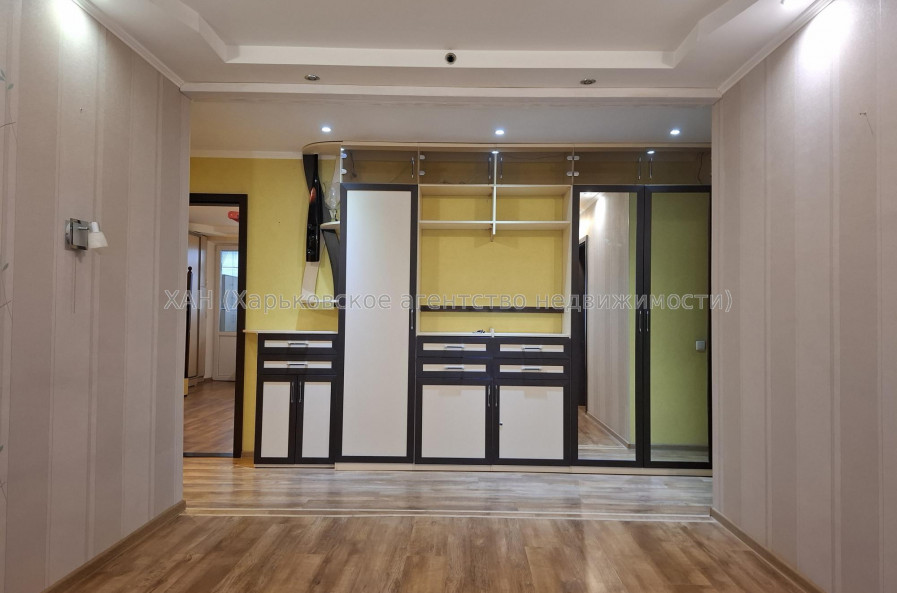 Сдам квартиру, Фесенковский въезд , 3  ком., 65.70 м², капитальный ремонт 