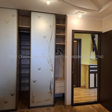 Сдам квартиру, Фесенковский въезд , 3  ком., 65.70 м², капитальный ремонт 