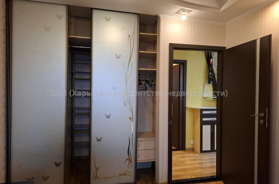 Сдам квартиру, Фесенковский въезд , 3  ком., 65.70 м², капитальный ремонт 