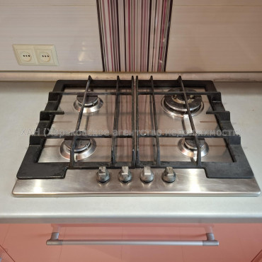 Сдам квартиру, Фесенковский въезд , 3  ком., 65.70 м², капитальный ремонт 