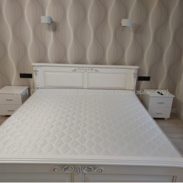 Продам квартиру, Заливная ул. , 1 кім., 42.30 м², евроремонт 