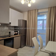Продам квартиру, Заливная ул. , 1 кім., 42.30 м², евроремонт 