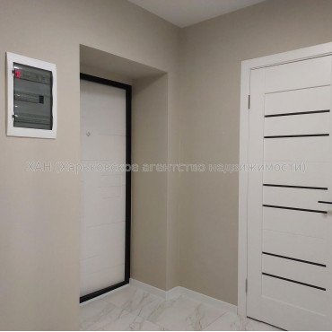 Продам квартиру, Заливная ул. , 1 кім., 42.30 м², евроремонт 