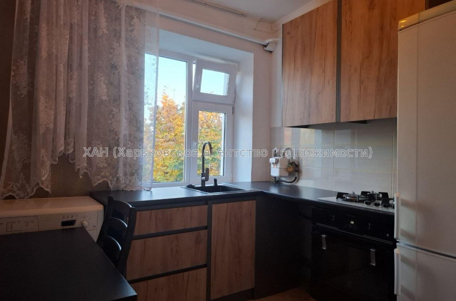 Продам квартиру, Проскуры ул. , 1  ком., 29 м², косметический ремонт 