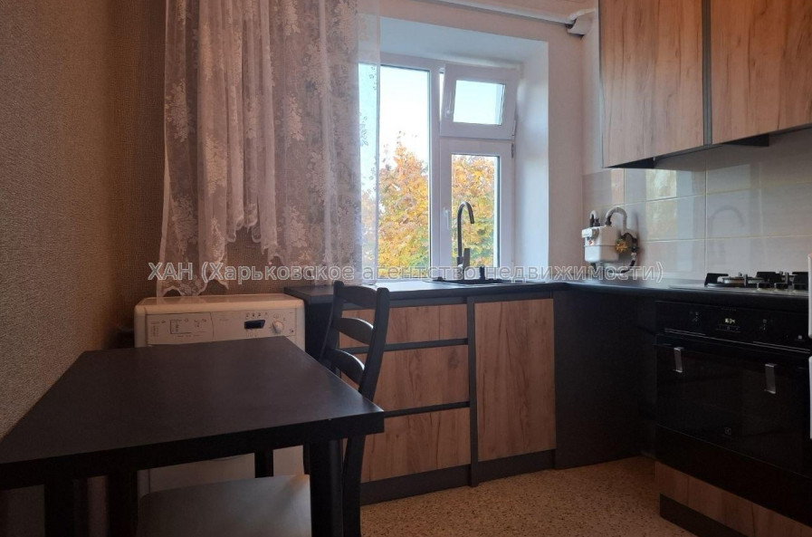 Продам квартиру, Проскуры ул. , 1  ком., 29 м², косметический ремонт 