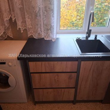 Продам квартиру, Проскуры ул. , 1  ком., 29 м², косметический ремонт 