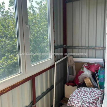 Продам квартиру, 2  ком., 53 м², косметический ремонт 