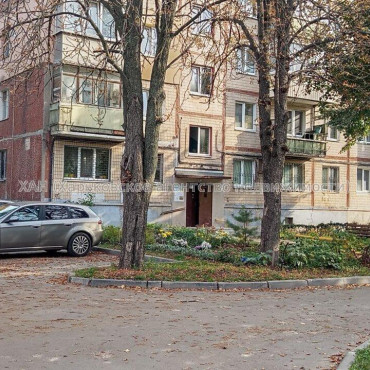 Продам квартиру, Каденюка ул. , 3  ком., 60 м², без внутренних работ 