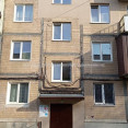 Продам квартиру, Каденюка ул. , 3  ком., 60 м², без внутренних работ 