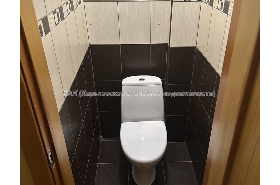 Продам квартиру, Библика ул. , 2  ком., 51.80 м², косметический ремонт 