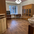 Продам квартиру, Библика ул. , 2  ком., 51.80 м², косметический ремонт 