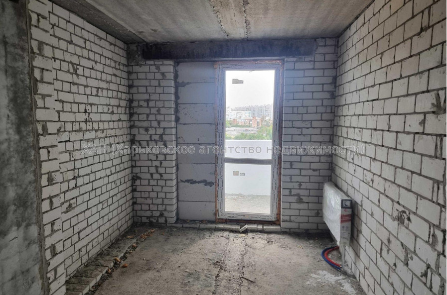 Продам квартиру, Полтавский Шлях ул. , 1 кім., 41 м², без внутренних работ 
