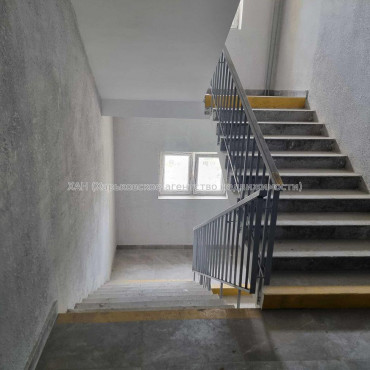 Продам квартиру, Полтавский Шлях ул. , 1 кім., 41 м², без внутренних работ 