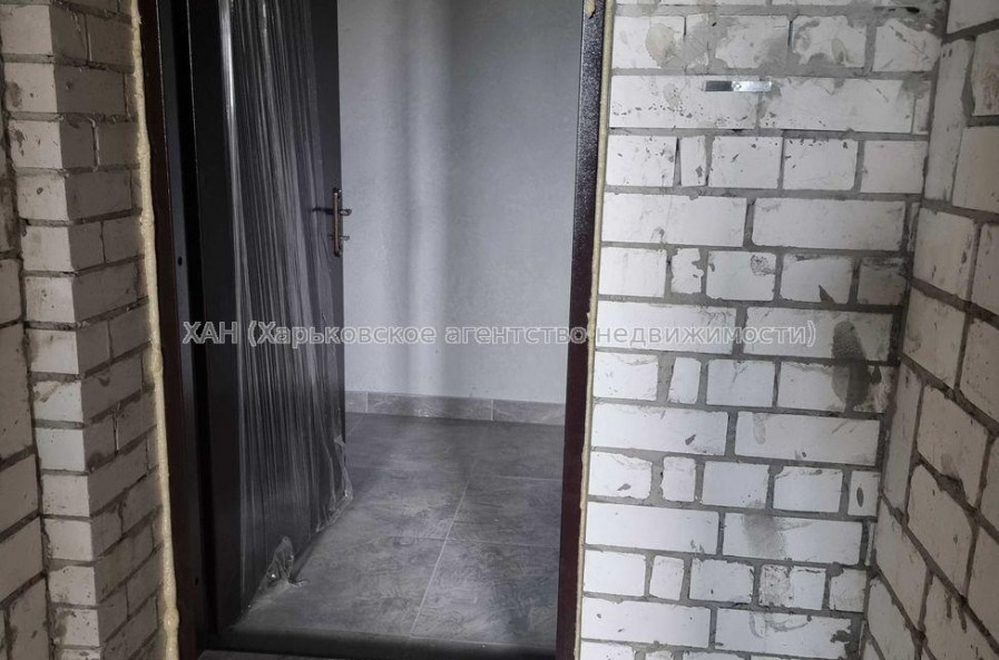 Продам квартиру, Полтавский Шлях ул. , 1 кім., 41 м², без внутренних работ 