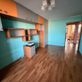 Продам квартиру, Победы просп. , 3  ком., 65.40 м², косметический ремонт 