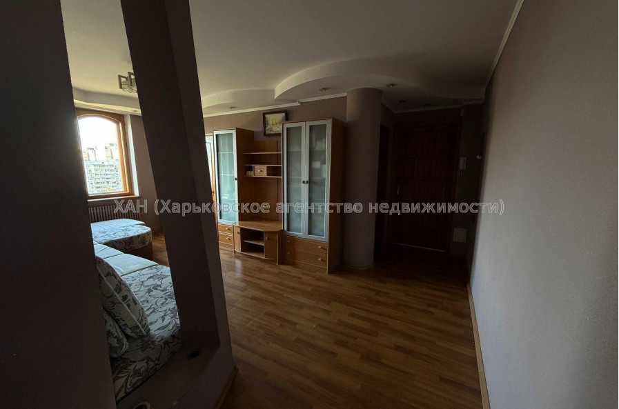 Продам квартиру, Победы просп. , 3  ком., 65.40 м², косметический ремонт 