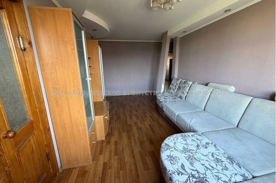 Продам квартиру, Победы просп. , 3  ком., 65.40 м², косметический ремонт 