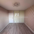 Продам квартиру, Победы просп. , 3  ком., 65.40 м², косметический ремонт 