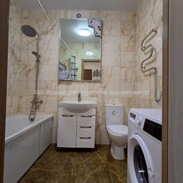 Продам квартиру, Полтавский Шлях ул. , 1  ком., 41 м², капитальный ремонт 