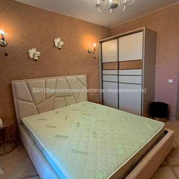 Продам квартиру, Полтавский Шлях ул. , 1  ком., 41 м², капитальный ремонт 