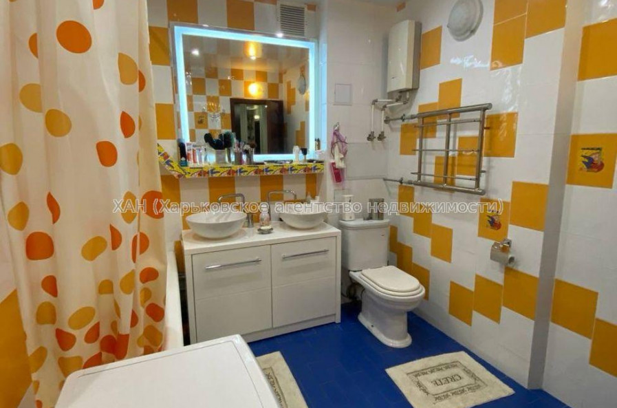 Продам квартиру, Победы просп. , 1 кім., 83 м², евроремонт 