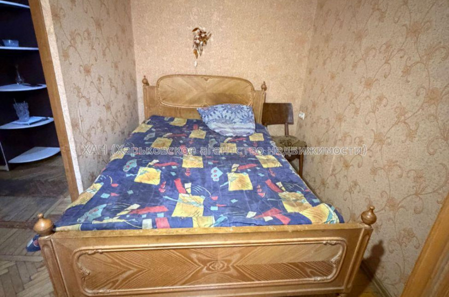Продам квартиру, Академика Павлова ул. , 3  ком., 63 м², косметический ремонт 
