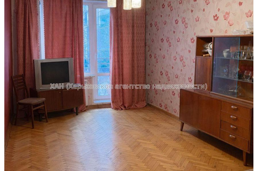 Продам квартиру, Академика Павлова ул. , 3  ком., 63 м², косметический ремонт 