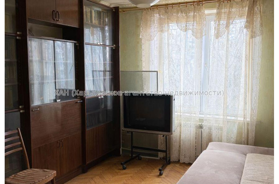 Продам квартиру, Академика Павлова ул. , 3  ком., 63 м², косметический ремонт 