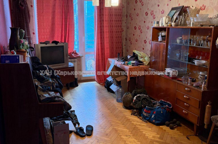 Продам квартиру, Академика Павлова ул. , 3  ком., 63 м², косметический ремонт 