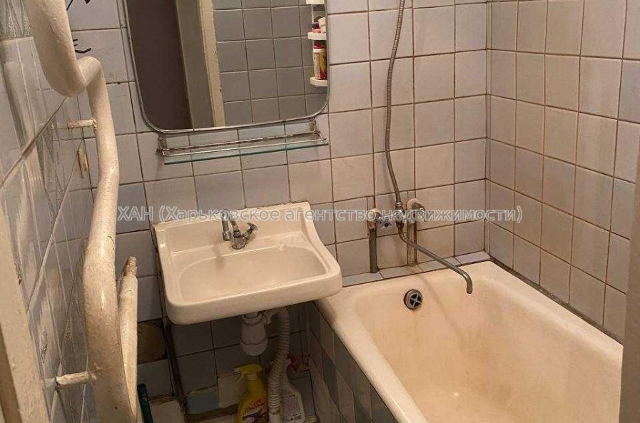Продам квартиру, Большая Панасовская ул. , 2  ком., 44.80 м², советский ремонт 