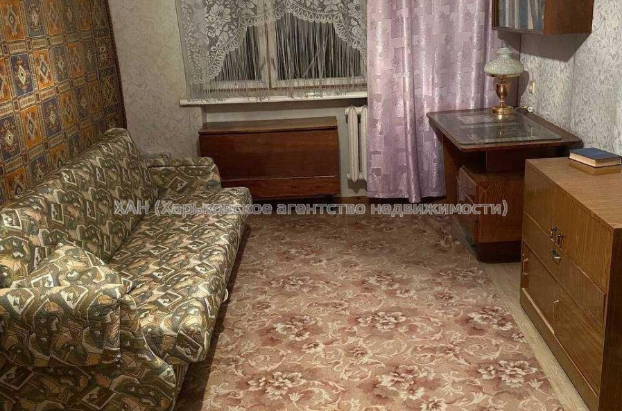 Продам квартиру, Большая Панасовская ул. , 2  ком., 44.80 м², советский ремонт 