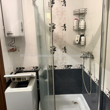 Продам квартиру, Тракторостроителей просп. , 2 кім., 45 м², капитальный ремонт 