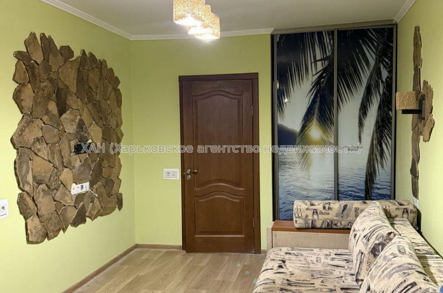 Продам квартиру, Тракторостроителей просп. , 2 кім., 45 м², капитальный ремонт 