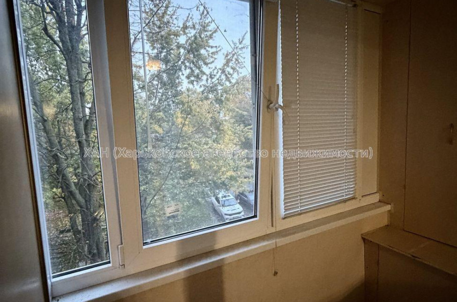 Продам квартиру, Тракторостроителей просп. , 2 кім., 45 м², капитальный ремонт 