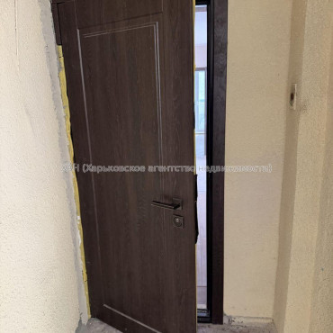 Продам квартиру, Юрия Паращука ул. , 2  ком., 46 м², авторский дизайн 