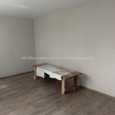 Продам квартиру, Юрия Паращука ул. , 2  ком., 46 м², авторский дизайн 
