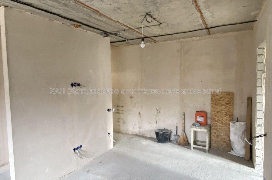 Продам квартиру, Науки просп. , 2 кім., 41.10 м², без отделочных работ 
