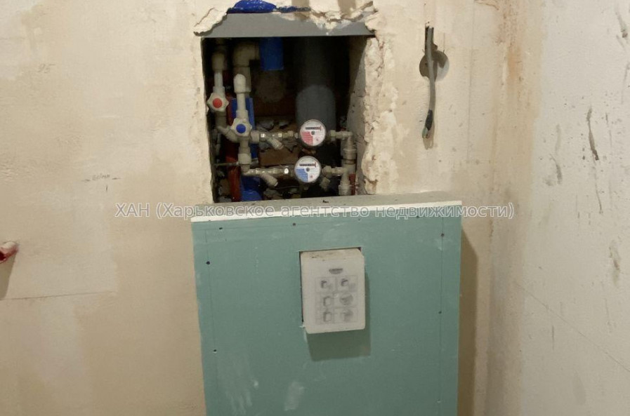 Продам квартиру, Науки просп. , 2 кім., 41.10 м², без отделочных работ 
